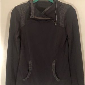 Lululemon sweatshirt w hoodie, and partial zip up